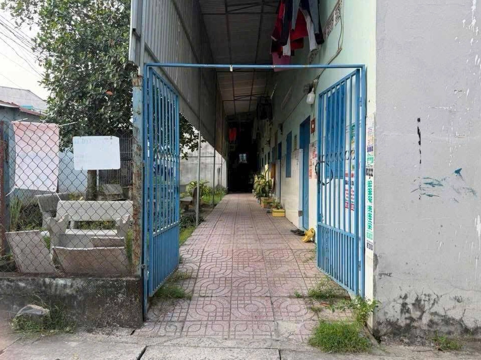 Bán dãy trọ Tân Hiệp 8, Hóc Môn 125m2 7 phòng, SHR đang cho thuê, giá 1,25 tỷ